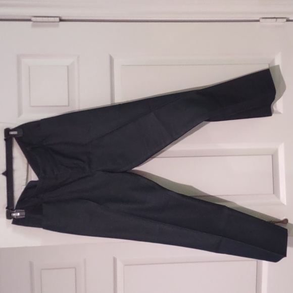 Mossimo Supply Co. Pants - Mossimo size 10 charcoal gray ankle trouser.